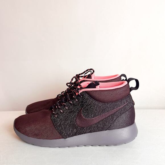 NIKE Roshe Run Red/Wine Mahogany Mid QS City Pack NYC Sz. 9.5 - Picture 5 of 8